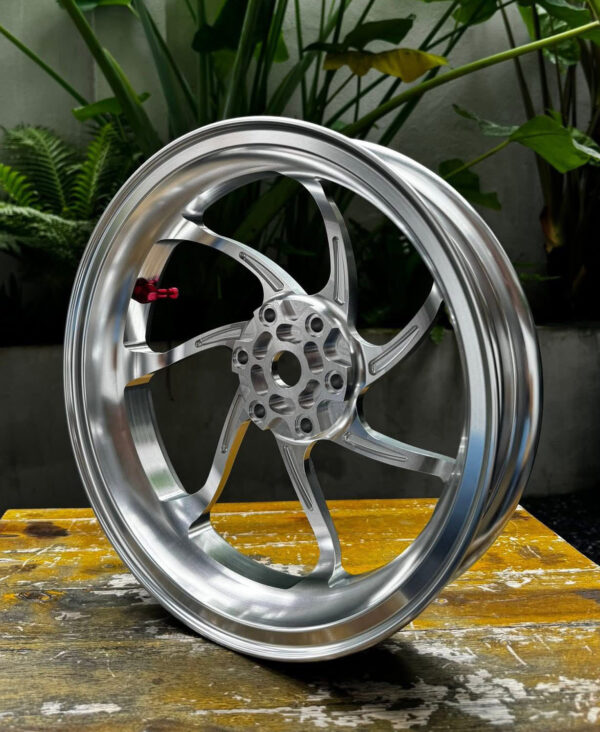 592723866_1857791125613587_8339665305037349844_n Wheels 10inch/12inch CNC Monolithic for MONO-Arm Billet