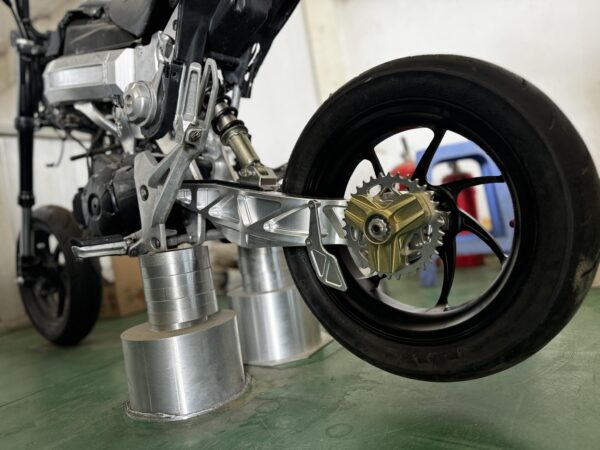 MONO-ARM Billet CNC for Monkey50 MSX125/Grom NSR50 KSR